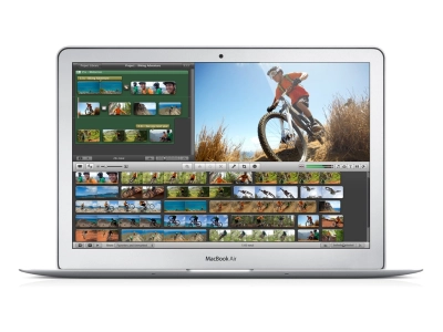 11-inch MacBook Air (Early 2014): 1.4GHz. 2-Core i5, 4GB, 256GB, Silver - MD712N/A